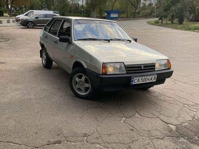 Серый ВАЗ 2109, объемом двигателя 1.6 л и пробегом 192 тыс. км за 1706 $, фото 1 на Automoto.ua
