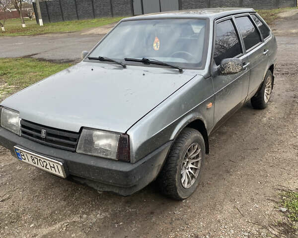 Серый ВАЗ 2109, объемом двигателя 1.6 л и пробегом 290 тыс. км за 2300 $, фото 1 на Automoto.ua