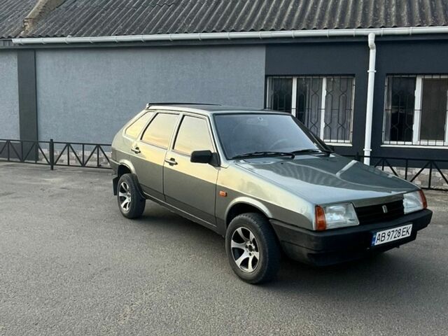 Серый ВАЗ 2109, объемом двигателя 1.6 л и пробегом 178 тыс. км за 2600 $, фото 1 на Automoto.ua