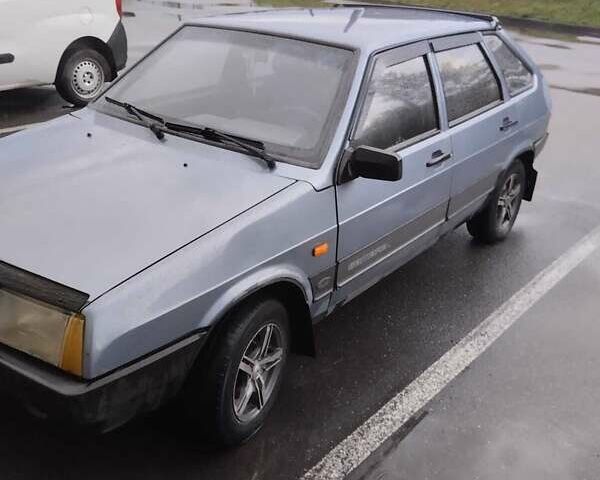 Сірий ВАЗ 2109, об'ємом двигуна 1.5 л та пробігом 255 тис. км за 2000 $, фото 1 на Automoto.ua