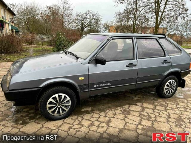 Сірий ВАЗ 2109, об'ємом двигуна 1.5 л та пробігом 18200 тис. км за 2000 $, фото 1 на Automoto.ua
