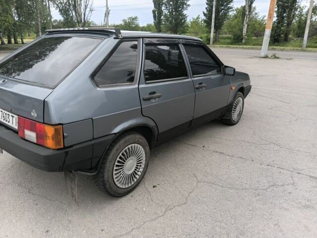 Серый ВАЗ 2109, объемом двигателя 1.6 л и пробегом 200 тыс. км за 1700 $, фото 1 на Automoto.ua