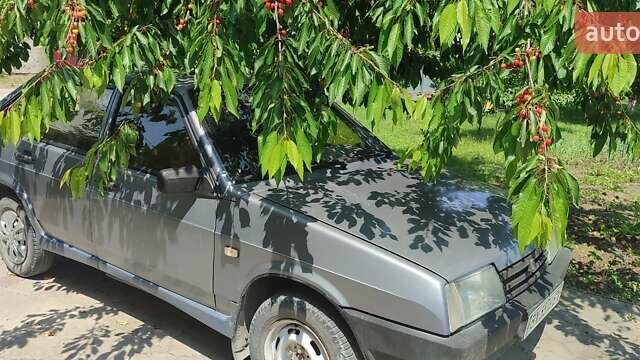 Серый ВАЗ 2109, объемом двигателя 1.6 л и пробегом 165 тыс. км за 1500 $, фото 1 на Automoto.ua