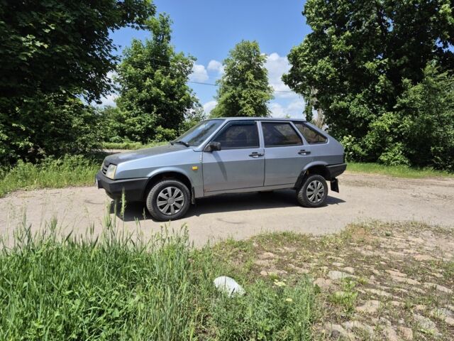 Серый ВАЗ 2109, объемом двигателя 1.6 л и пробегом 176 тыс. км за 1350 $, фото 1 на Automoto.ua