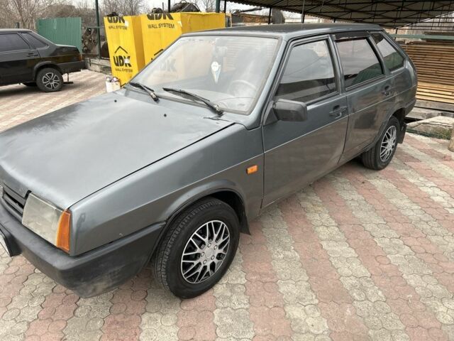 Серый ВАЗ 2109, объемом двигателя 1 л и пробегом 222 тыс. км за 1300 $, фото 1 на Automoto.ua