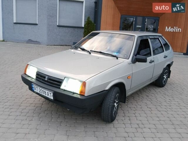 Серый ВАЗ 2109, объемом двигателя 1.6 л и пробегом 116 тыс. км за 2700 $, фото 1 на Automoto.ua