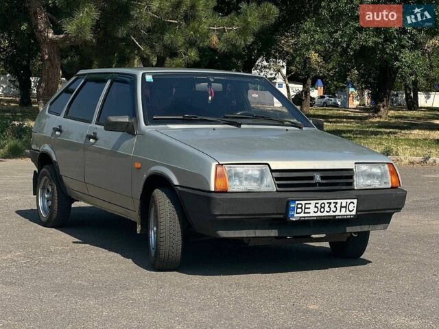 Сірий ВАЗ 2109, об'ємом двигуна 1.6 л та пробігом 128 тис. км за 2000 $, фото 1 на Automoto.ua
