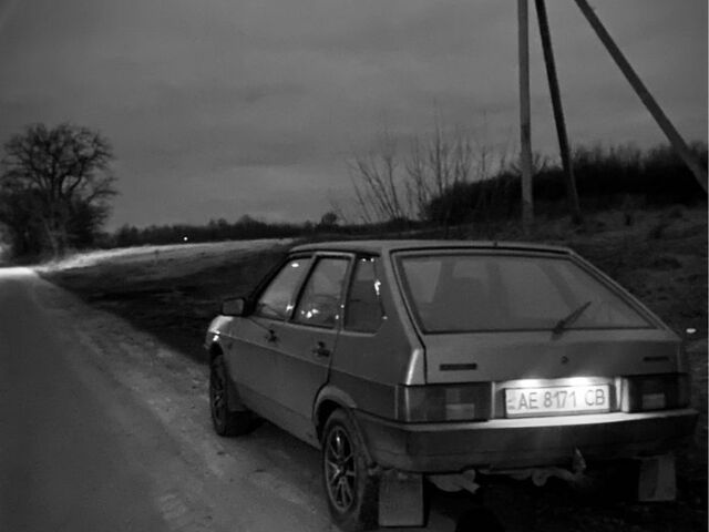 Серый ВАЗ 2109, объемом двигателя 1.6 л и пробегом 190 тыс. км за 1721 $, фото 1 на Automoto.ua