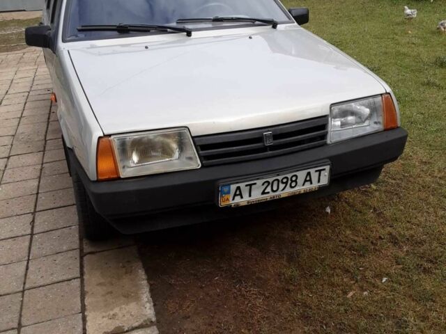 Серый ВАЗ 2109, объемом двигателя 1.6 л и пробегом 104 тыс. км за 2400 $, фото 1 на Automoto.ua