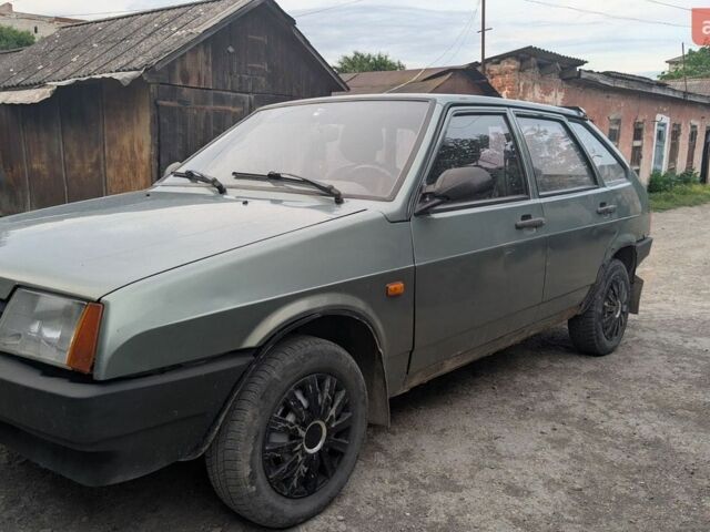 Серый ВАЗ 2109, объемом двигателя 1.6 л и пробегом 320 тыс. км за 700 $, фото 1 на Automoto.ua