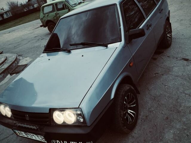 Серый ВАЗ 2109, объемом двигателя 1.6 л и пробегом 190 тыс. км за 1918 $, фото 1 на Automoto.ua