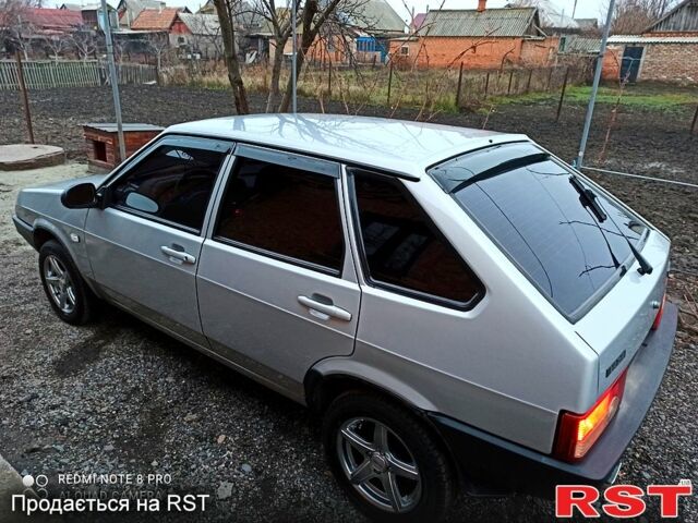 Серый ВАЗ 2109, объемом двигателя 1.6 л и пробегом 206 тыс. км за 2500 $, фото 1 на Automoto.ua