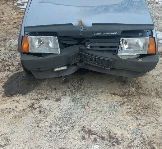 Серый ВАЗ 2109, объемом двигателя 0 л и пробегом 135 тыс. км за 464 $, фото 1 на Automoto.ua