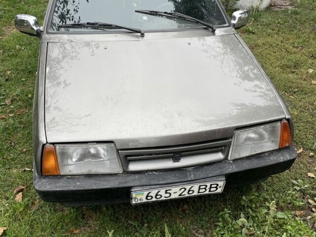 Сірий ВАЗ 2109, об'ємом двигуна 1.5 л та пробігом 1000 тис. км за 898 $, фото 1 на Automoto.ua