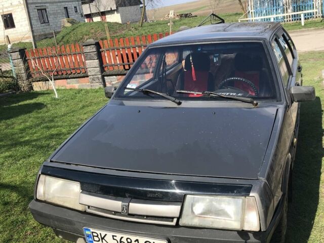 Серый ВАЗ 2109, объемом двигателя 1.3 л и пробегом 500 тыс. км за 750 $, фото 1 на Automoto.ua