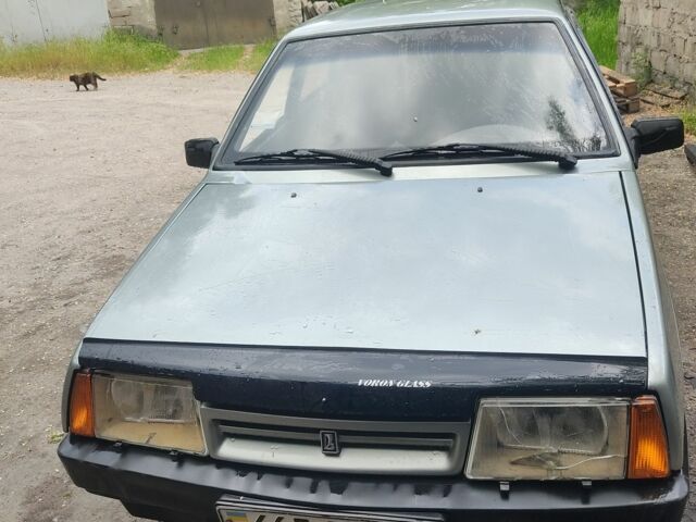 Серый ВАЗ 2109, объемом двигателя 1.3 л и пробегом 200 тыс. км за 676 $, фото 1 на Automoto.ua