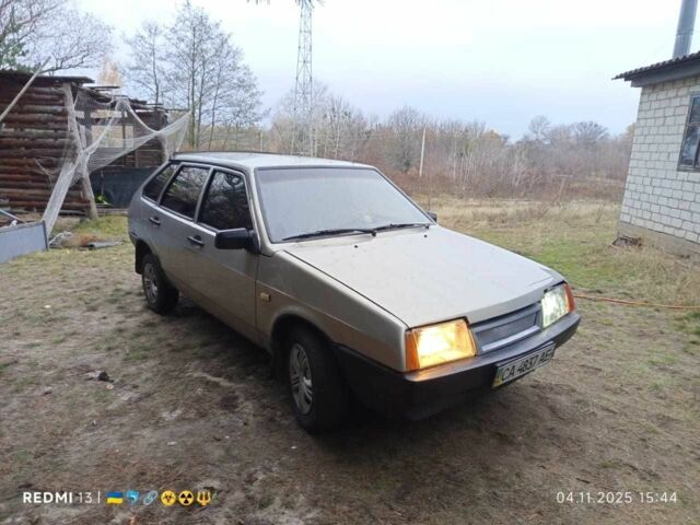 Серый ВАЗ 2109, объемом двигателя 1.5 л и пробегом 999 тыс. км за 953 $, фото 1 на Automoto.ua