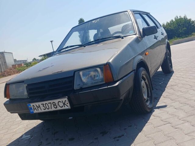 Серый ВАЗ 2109, объемом двигателя 1.5 л и пробегом 187 тыс. км за 550 $, фото 1 на Automoto.ua