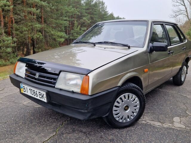 Серый ВАЗ 2109, объемом двигателя 1.5 л и пробегом 280 тыс. км за 1250 $, фото 1 на Automoto.ua