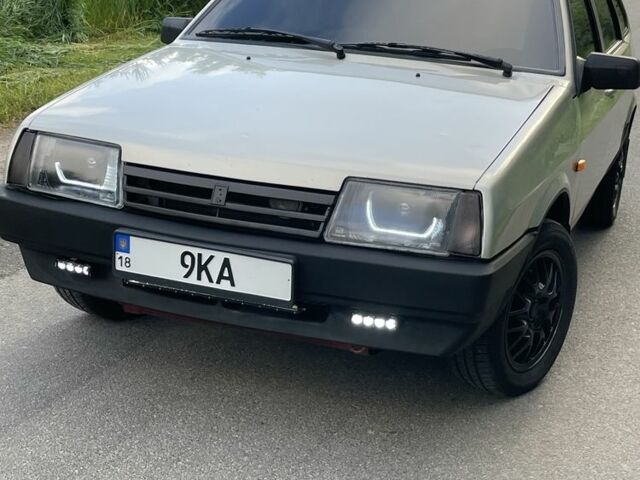Серый ВАЗ 2109, объемом двигателя 0 л и пробегом 184 тыс. км за 1700 $, фото 1 на Automoto.ua