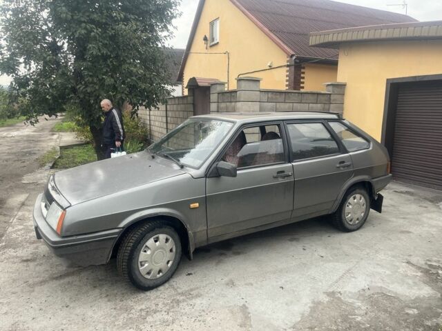 Серый ВАЗ 2109, объемом двигателя 1.5 л и пробегом 80 тыс. км за 1296 $, фото 1 на Automoto.ua