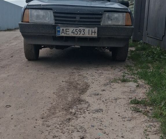 Серый ВАЗ 2109, объемом двигателя 1.5 л и пробегом 1 тыс. км за 600 $, фото 1 на Automoto.ua