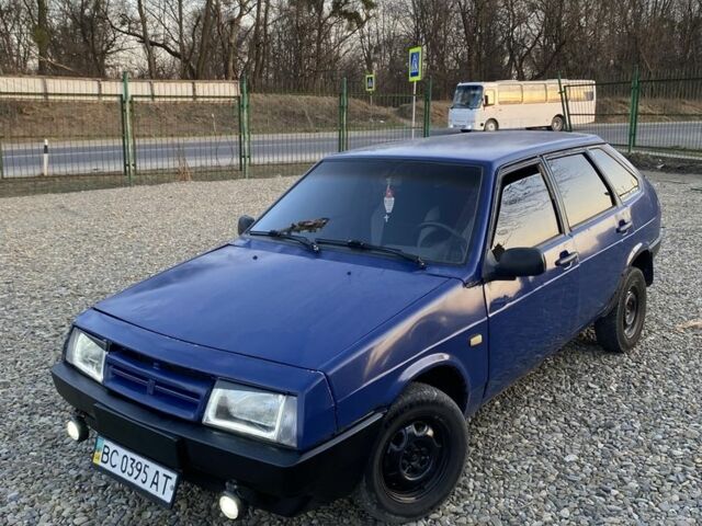 Синий ВАЗ 2109, объемом двигателя 1.5 л и пробегом 284 тыс. км за 750 $, фото 1 на Automoto.ua