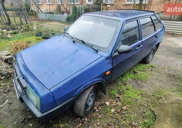 Синий ВАЗ 2109, объемом двигателя 1.5 л и пробегом 350 тыс. км за 600 $, фото 1 на Automoto.ua