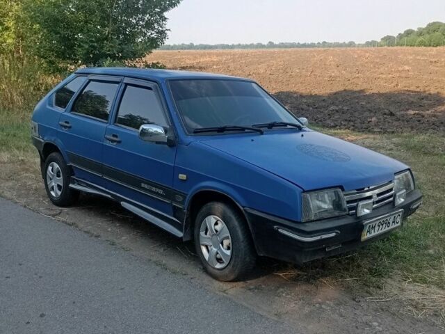 Синий ВАЗ 2109, объемом двигателя 1.5 л и пробегом 10 тыс. км за 393 $, фото 1 на Automoto.ua
