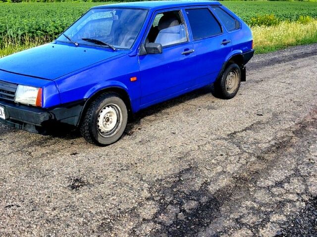 Синий ВАЗ 2109, объемом двигателя 1.6 л и пробегом 1 тыс. км за 940 $, фото 1 на Automoto.ua