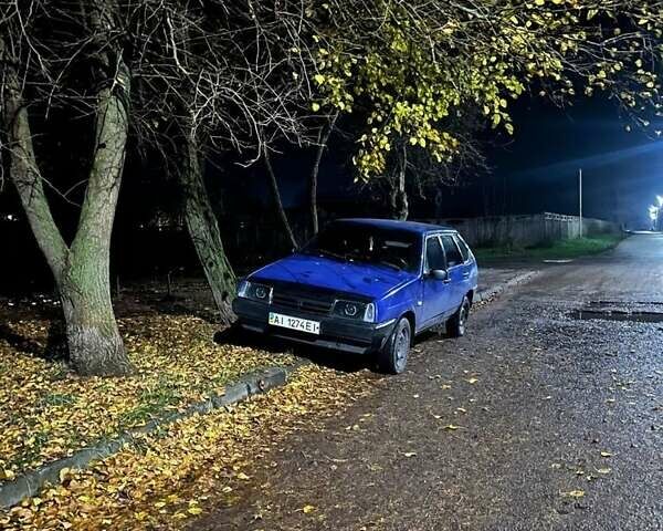 Синий ВАЗ 2109, объемом двигателя 1.5 л и пробегом 150 тыс. км за 1000 $, фото 1 на Automoto.ua