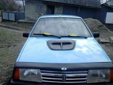 Синий ВАЗ 2109, объемом двигателя 1.5 л и пробегом 140 тыс. км за 1300 $, фото 1 на Automoto.ua