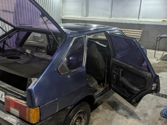 Синий ВАЗ 2109, объемом двигателя 1.5 л и пробегом 70 тыс. км за 898 $, фото 1 на Automoto.ua