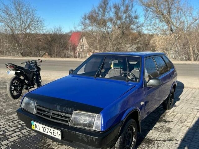 Синий ВАЗ 2109, объемом двигателя 1.5 л и пробегом 185 тыс. км за 650 $, фото 1 на Automoto.ua