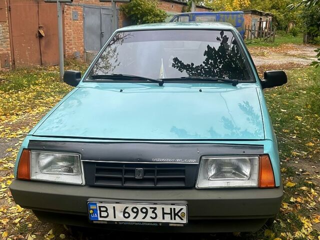 Синий ВАЗ 2109, объемом двигателя 1.3 л и пробегом 150 тыс. км за 1800 $, фото 1 на Automoto.ua