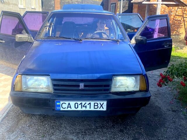 Синій ВАЗ 2109, об'ємом двигуна 1.5 л та пробігом 200 тис. км за 740 $, фото 1 на Automoto.ua
