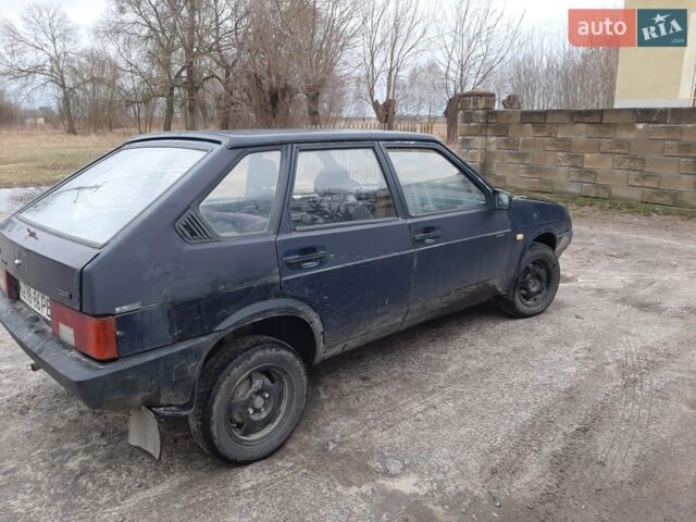 Синий ВАЗ 2109, объемом двигателя 1.3 л и пробегом 350 тыс. км за 700 $, фото 1 на Automoto.ua