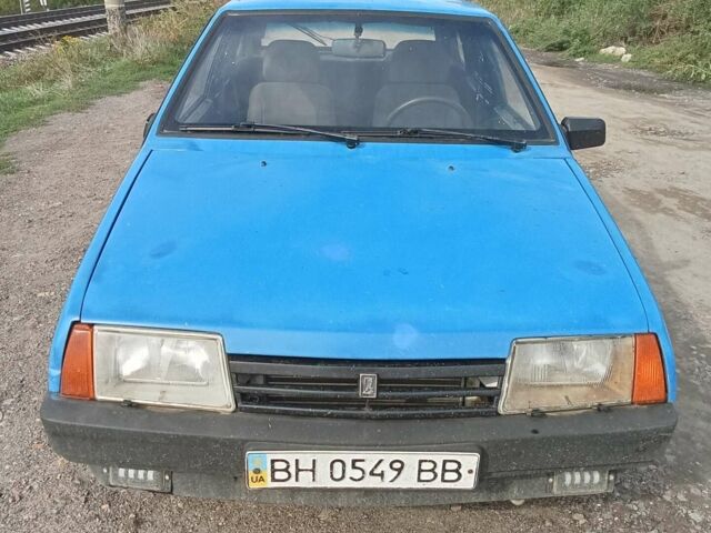 Синий ВАЗ 2109, объемом двигателя 1.3 л и пробегом 298 тыс. км за 1000 $, фото 1 на Automoto.ua