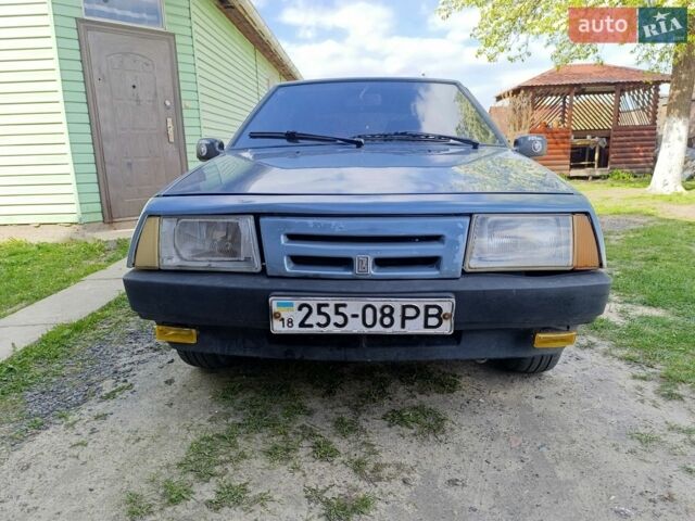 Синий ВАЗ 2109, объемом двигателя 1.5 л и пробегом 55 тыс. км за 600 $, фото 1 на Automoto.ua