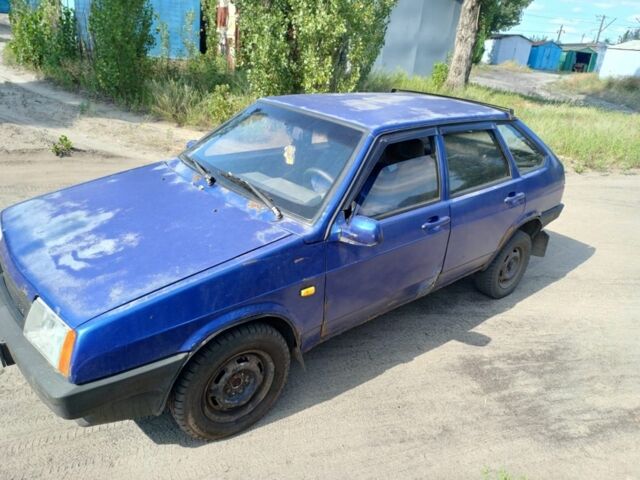 Синій ВАЗ 2109, об'ємом двигуна 1.5 л та пробігом 150 тис. км за 500 $, фото 1 на Automoto.ua