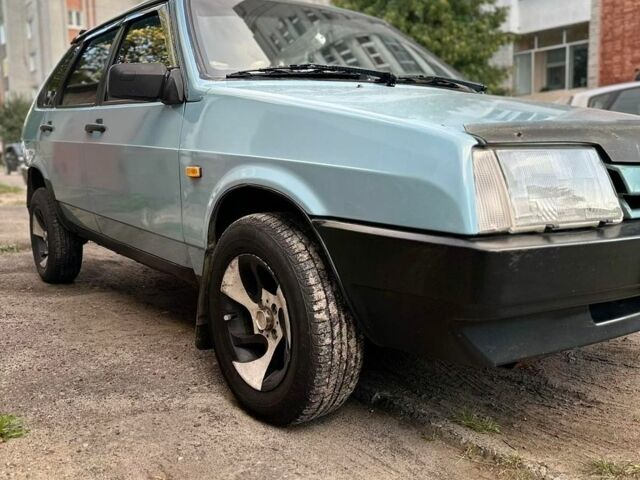 Синий ВАЗ 2109, объемом двигателя 1.3 л и пробегом 48 тыс. км за 2000 $, фото 1 на Automoto.ua
