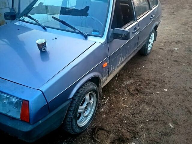 Синій ВАЗ 2109, об'ємом двигуна 1.3 л та пробігом 350 тис. км за 1000 $, фото 1 на Automoto.ua