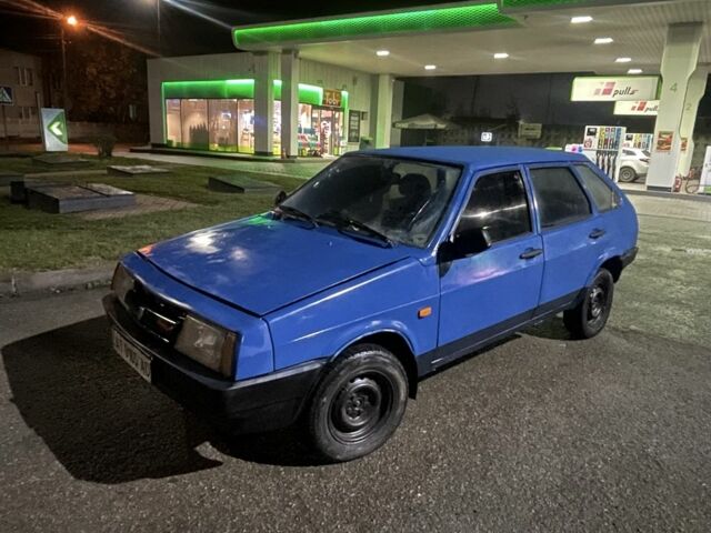 Синий ВАЗ 2109, объемом двигателя 1.5 л и пробегом 100 тыс. км за 490 $, фото 1 на Automoto.ua