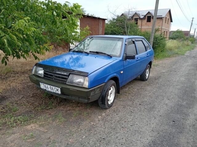 Синий ВАЗ 2109, объемом двигателя 1.3 л и пробегом 123 тыс. км за 750 $, фото 1 на Automoto.ua