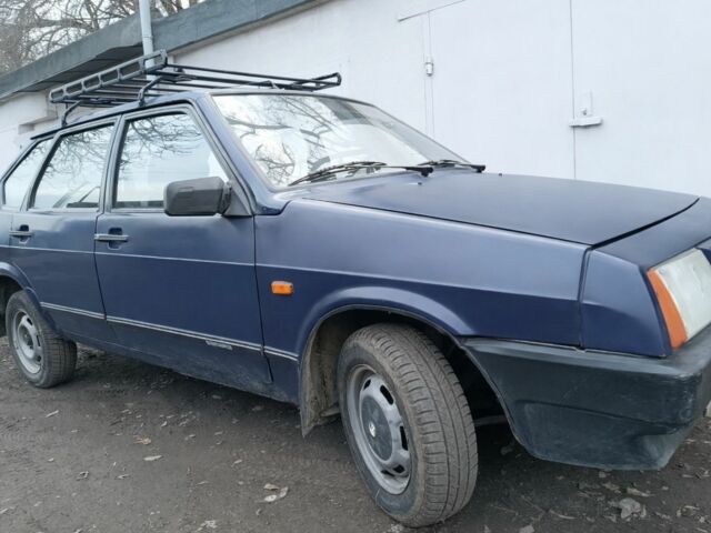 Синий ВАЗ 2109, объемом двигателя 1.3 л и пробегом 50 тыс. км за 1100 $, фото 1 на Automoto.ua