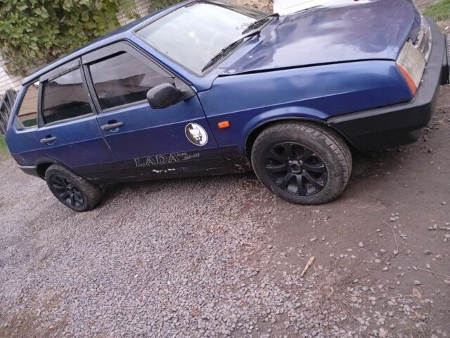 Синий ВАЗ 2109, объемом двигателя 1.5 л и пробегом 111 тыс. км за 850 $, фото 1 на Automoto.ua