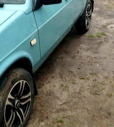 Синий ВАЗ 2109, объемом двигателя 1.5 л и пробегом 235 тыс. км за 1200 $, фото 1 на Automoto.ua