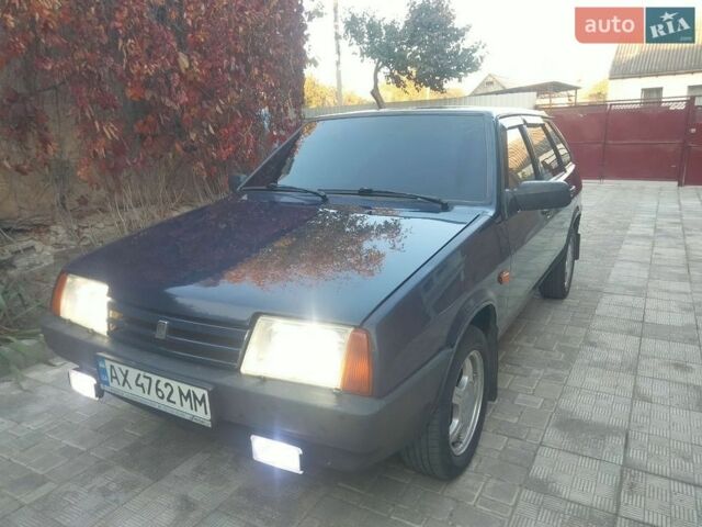 Синій ВАЗ 2109, об'ємом двигуна 1.5 л та пробігом 199 тис. км за 2003 $, фото 1 на Automoto.ua