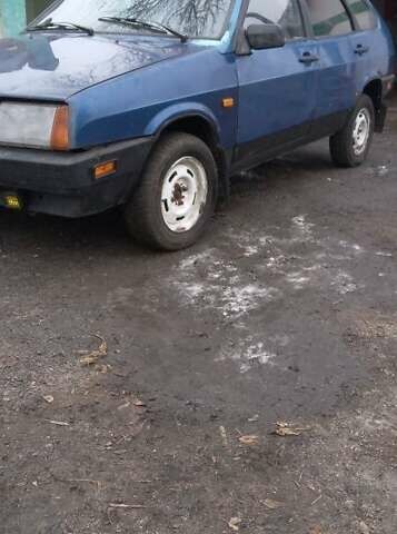 Синий ВАЗ 2109, объемом двигателя 1.3 л и пробегом 360 тыс. км за 619 $, фото 1 на Automoto.ua