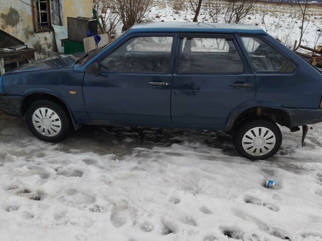 Синий ВАЗ 2109, объемом двигателя 0 л и пробегом 40 тыс. км за 500 $, фото 1 на Automoto.ua